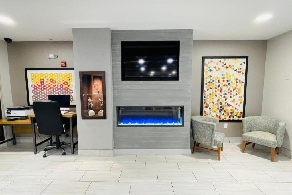 Holiday Inn Express Hotel & Suites Grand Island By Ihg Extérieur photo
