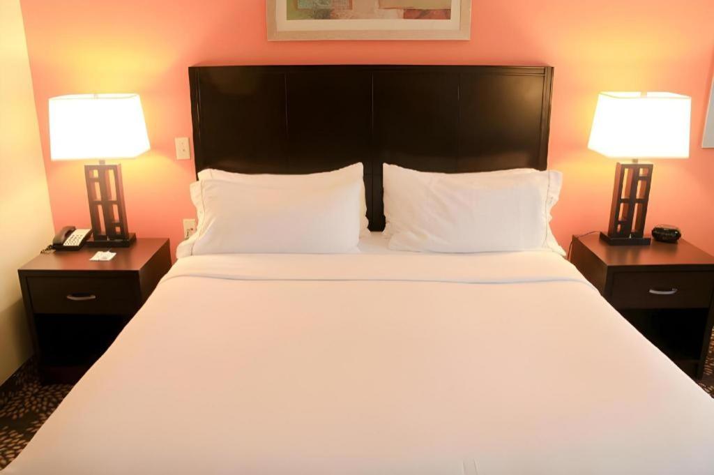 Holiday Inn Express Hotel & Suites Grand Island By Ihg Extérieur photo
